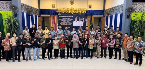 PENGANUGERAHAN CSR AWARD DAN MITRA PEMBANGUNAN AWARD